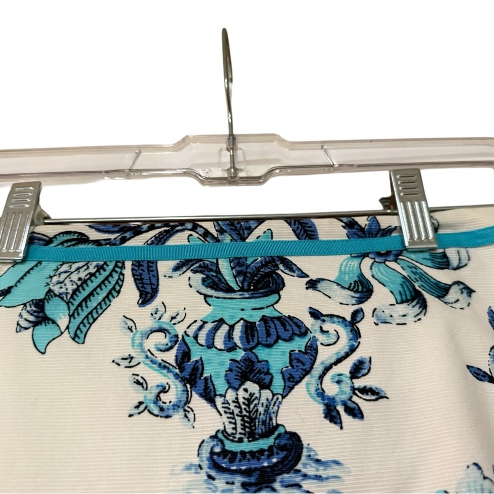 Talbots Blue Toile Floral Pencil Skirt Size 4 | Chinoiserie Print Cotton - Picture 3 of 9